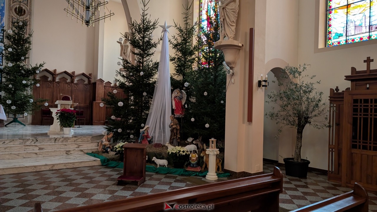 Szopki bożonarodzeniowe w ostrołęckich parafiach [25.12.2025] - zdjęcie #13 - eOstroleka.pl