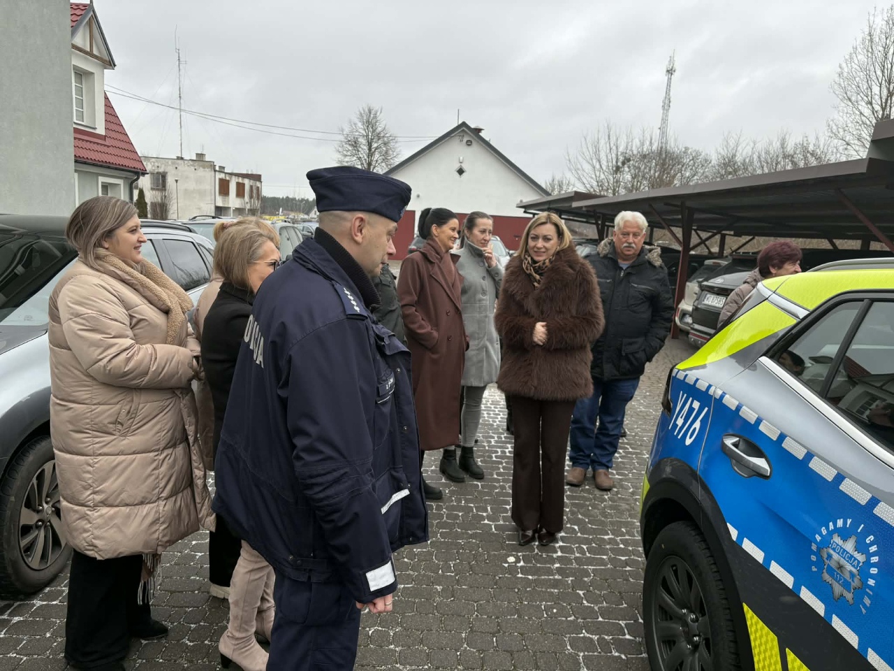 Nowy radiowóz w Kadzidle, fot. Gmina Kadzidło [29.12.2025] - zdjęcie #2 - eOstroleka.pl
