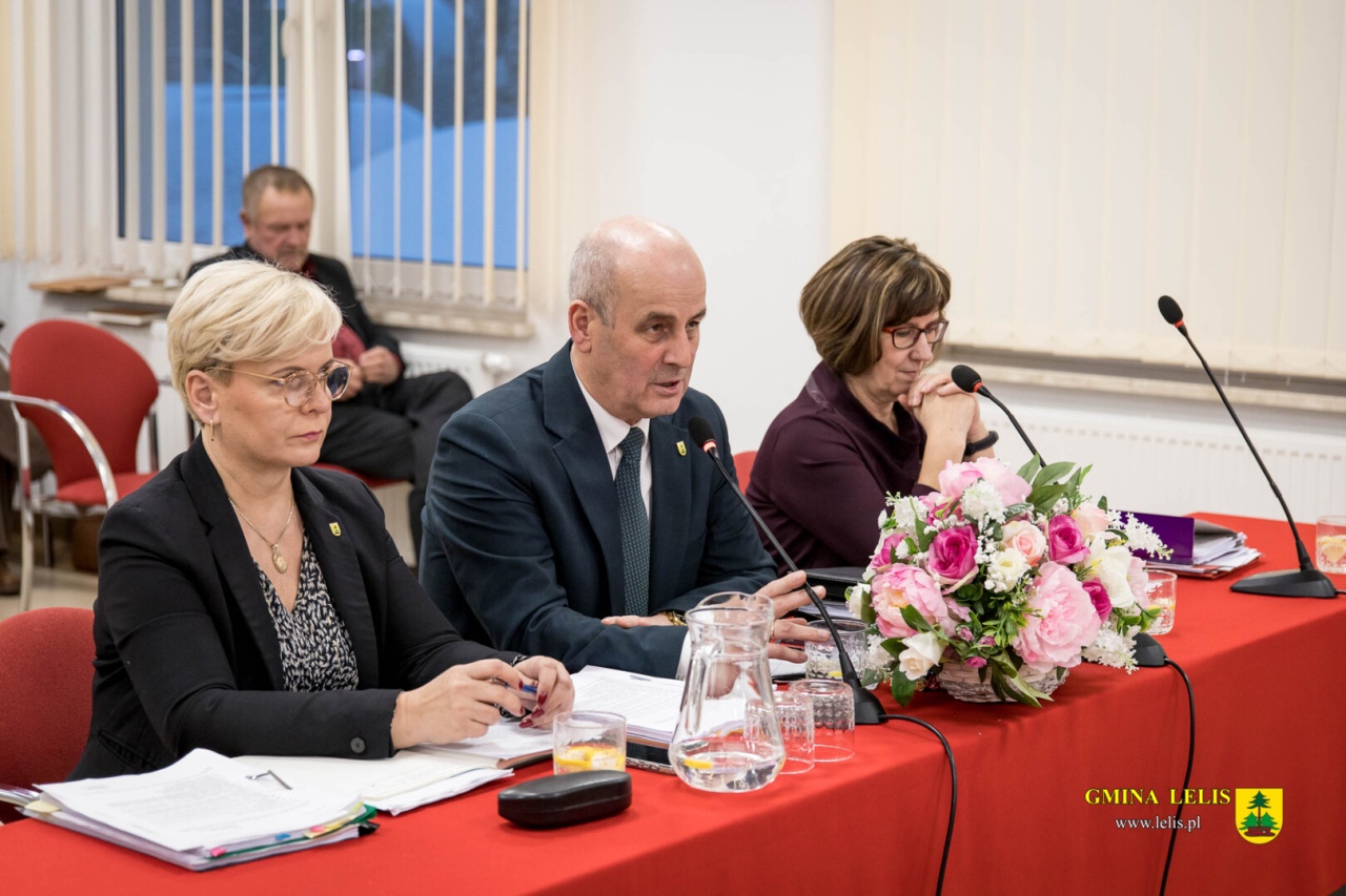Budżetowa sesja Rady Gminy Lelis [30.12.2025] - zdjęcie #26 - eOstroleka.pl