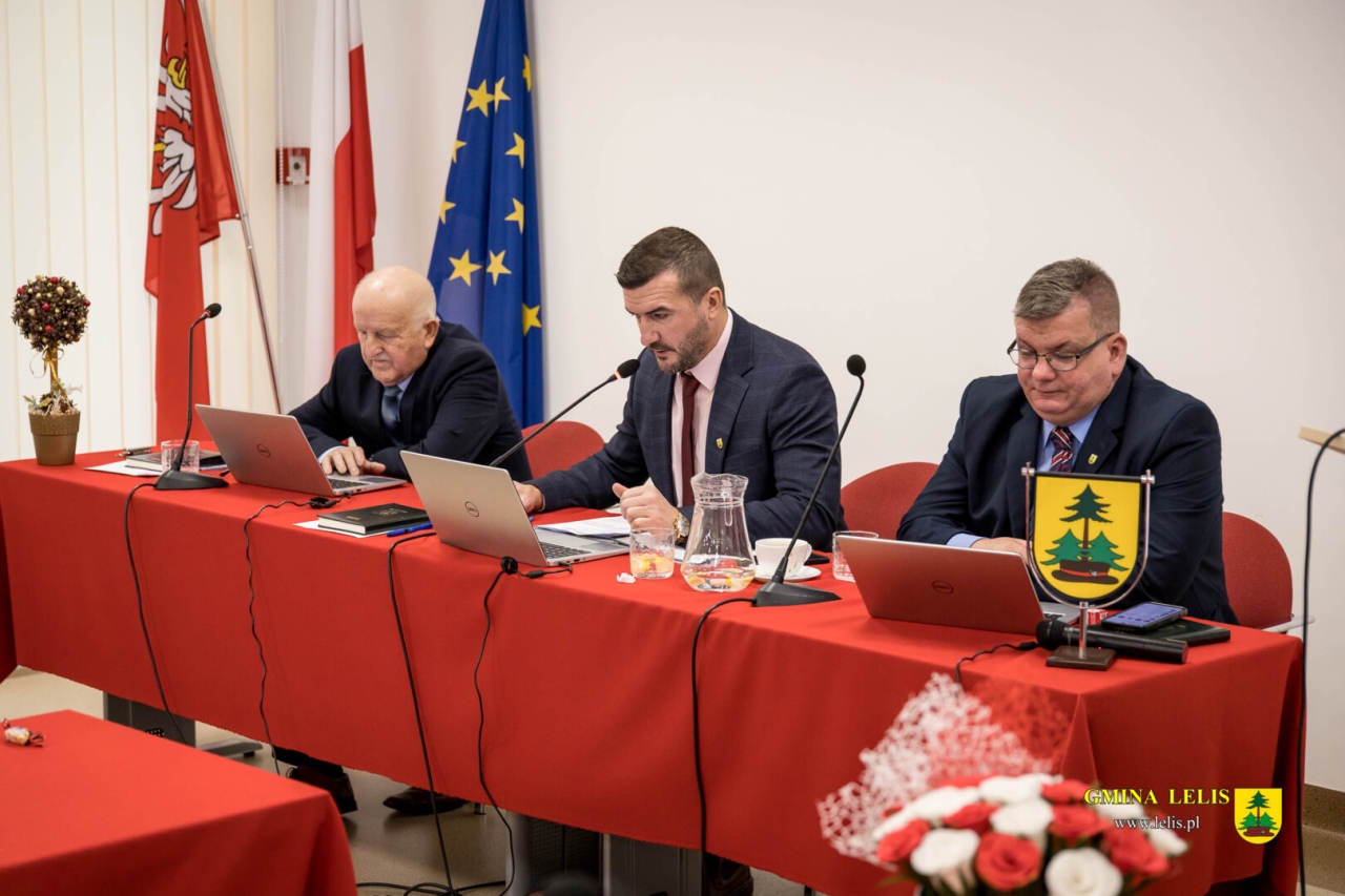 Budżetowa sesja Rady Gminy Lelis [30.12.2025] - zdjęcie #22 - eOstroleka.pl