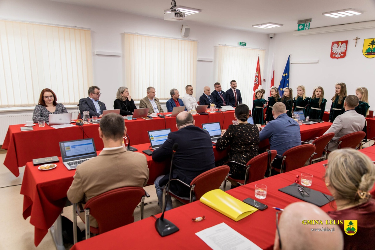 Budżetowa sesja Rady Gminy Lelis [30.12.2025] - zdjęcie #5 - eOstroleka.pl