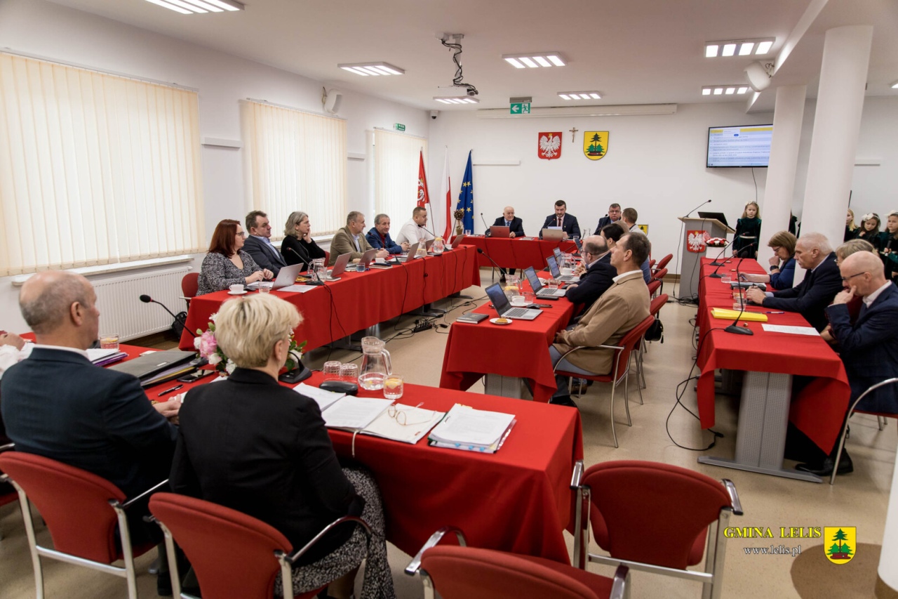 Budżetowa sesja Rady Gminy Lelis [30.12.2025] - zdjęcie #1 - eOstroleka.pl
