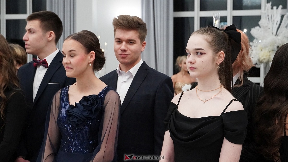 Studniówka III LO w Ostrołęce [03.01.2026] - zdjęcie #531 - eOstroleka.pl