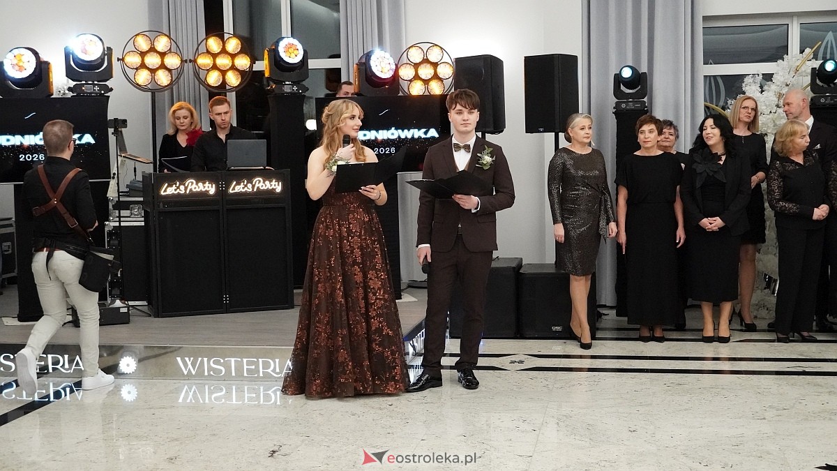 Studniówka III LO w Ostrołęce [03.01.2026] - zdjęcie #525 - eOstroleka.pl