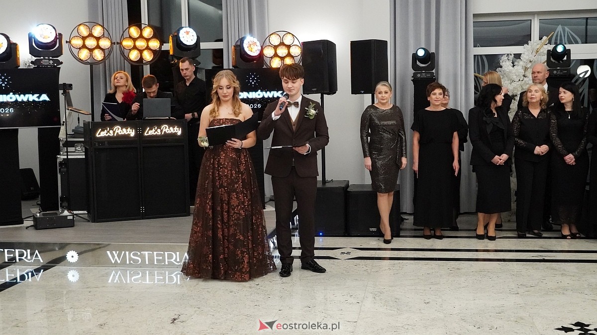 Studniówka III LO w Ostrołęce [03.01.2026] - zdjęcie #514 - eOstroleka.pl