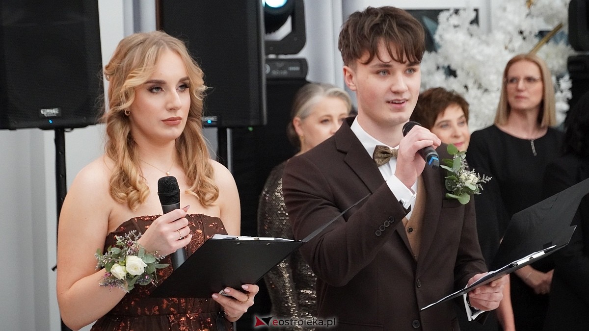 Studniówka III LO w Ostrołęce [03.01.2026] - zdjęcie #510 - eOstroleka.pl