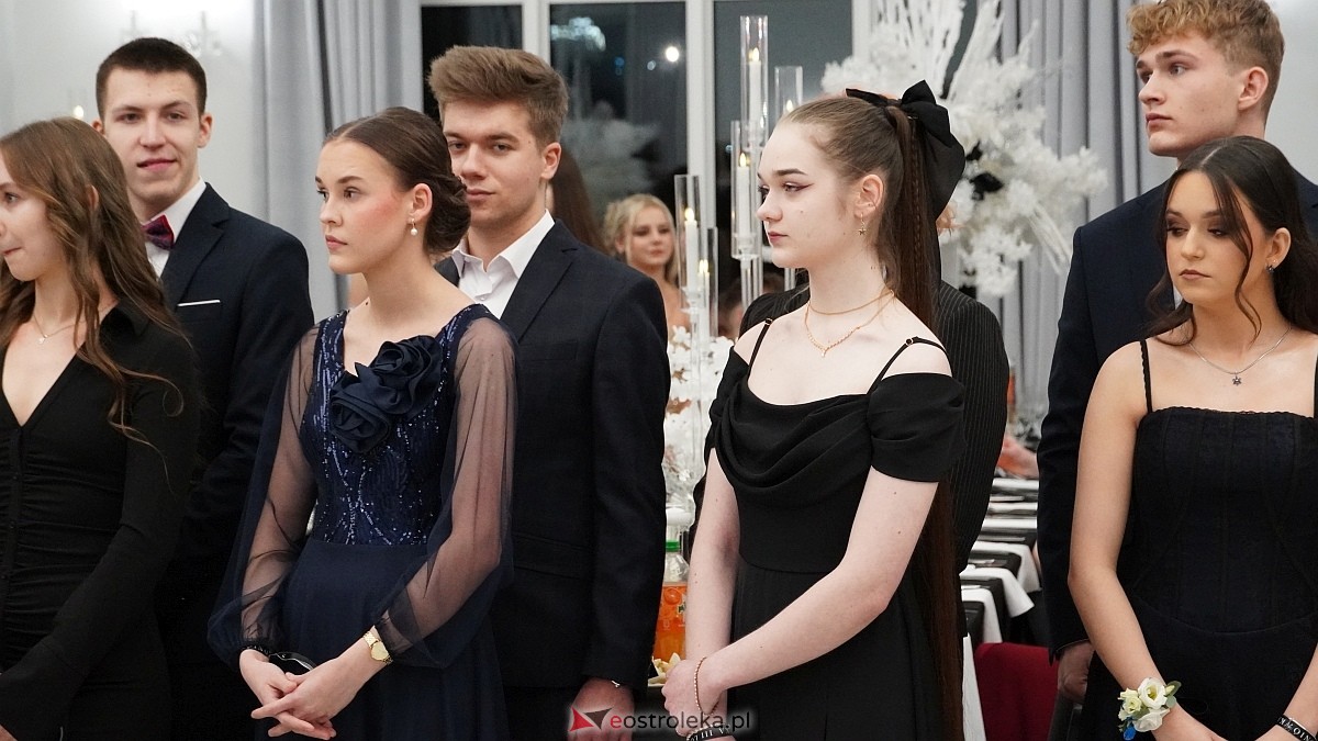 Studniówka III LO w Ostrołęce [03.01.2026] - zdjęcie #488 - eOstroleka.pl