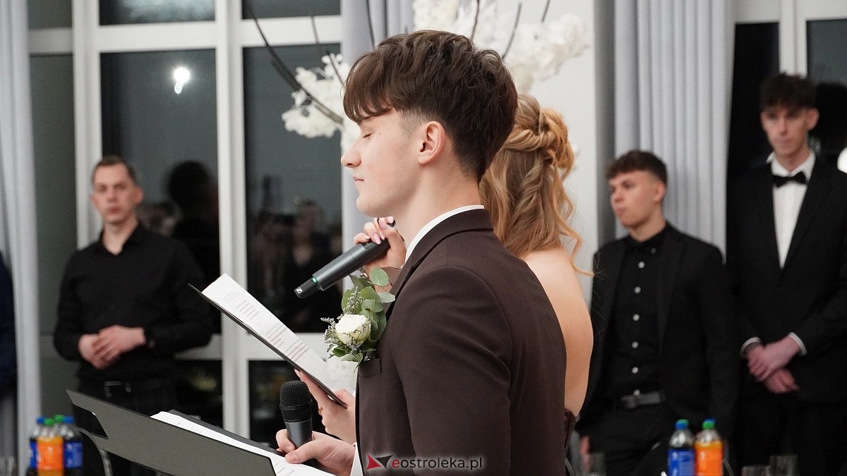 Studniówka III LO w Ostrołęce [03.01.2026] - zdjęcie #467 - eOstroleka.pl