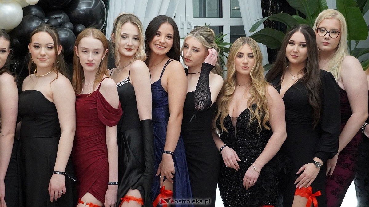 Studniówka III LO w Ostrołęce [03.01.2026] - zdjęcie #286 - eOstroleka.pl