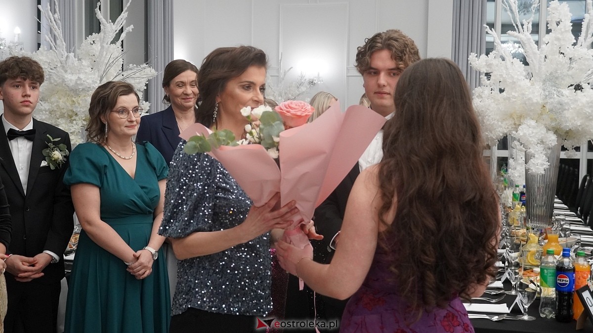 Studniówka III LO w Ostrołęce [03.01.2026] - zdjęcie #362 - eOstroleka.pl