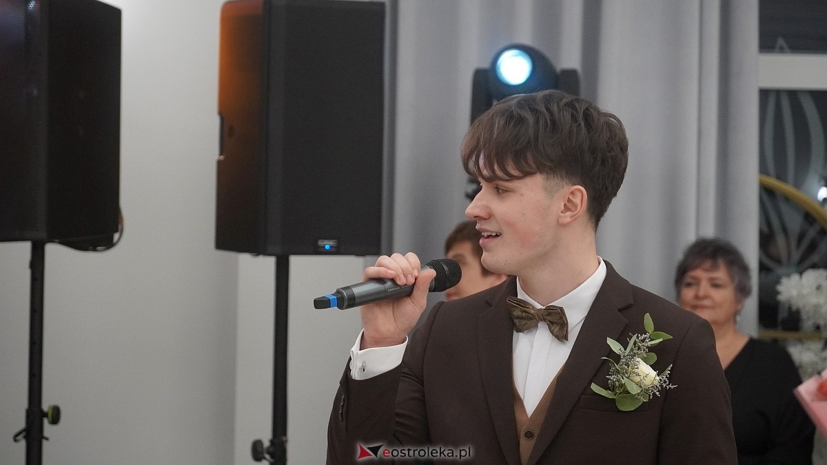 Studniówka III LO w Ostrołęce [03.01.2026] - zdjęcie #324 - eOstroleka.pl