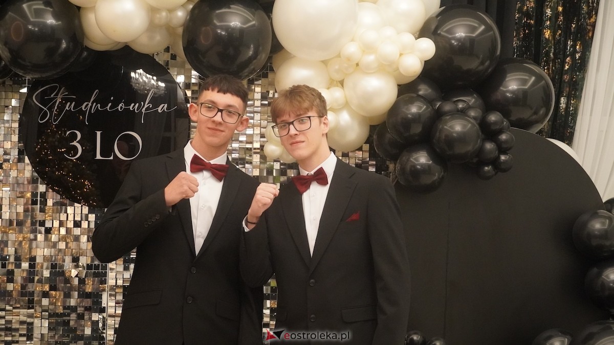Studniówka III LO w Ostrołęce [03.01.2026] - zdjęcie #140 - eOstroleka.pl