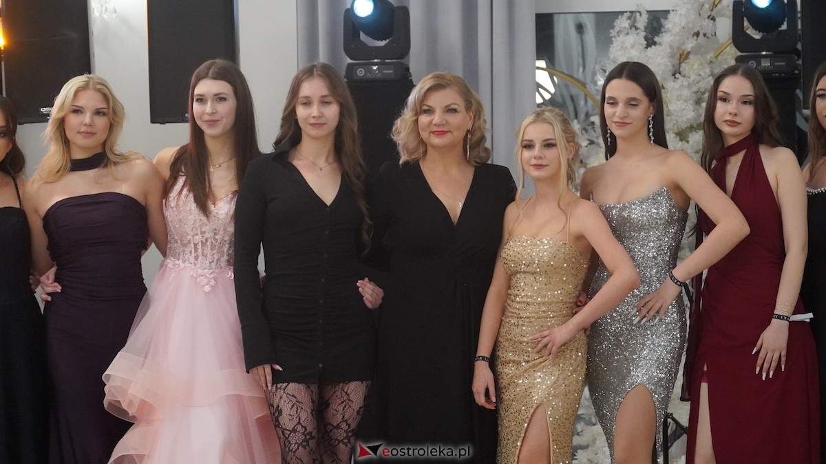 Studniówka III LO w Ostrołęce [03.01.2026] - zdjęcie #79 - eOstroleka.pl