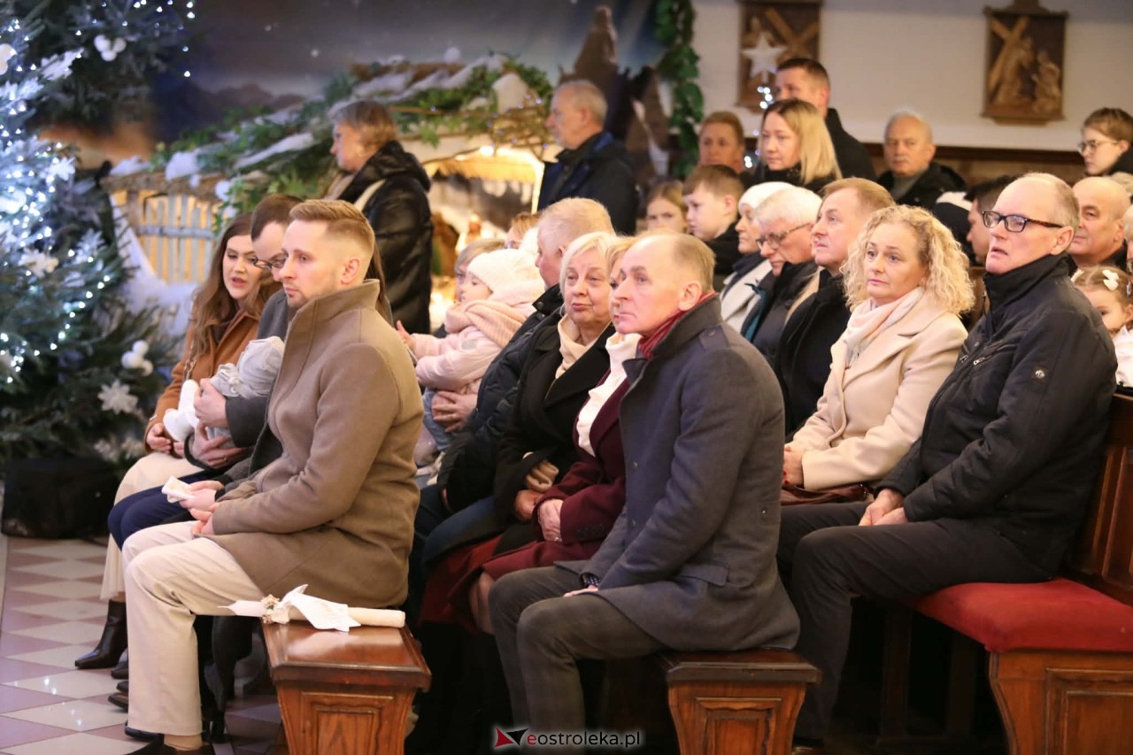 Koncert noworoczny grupy Zagórzańska Siła w Łęgu Starościńskim [04.01.2026] - zdjęcie #6 - eOstroleka.pl