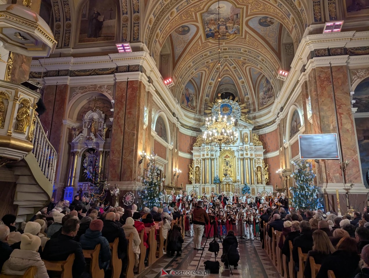 Zagórzańska Siła w Kadzidle - koncert noworoczny [04.01.2026] - zdjęcie #4 - eOstroleka.pl