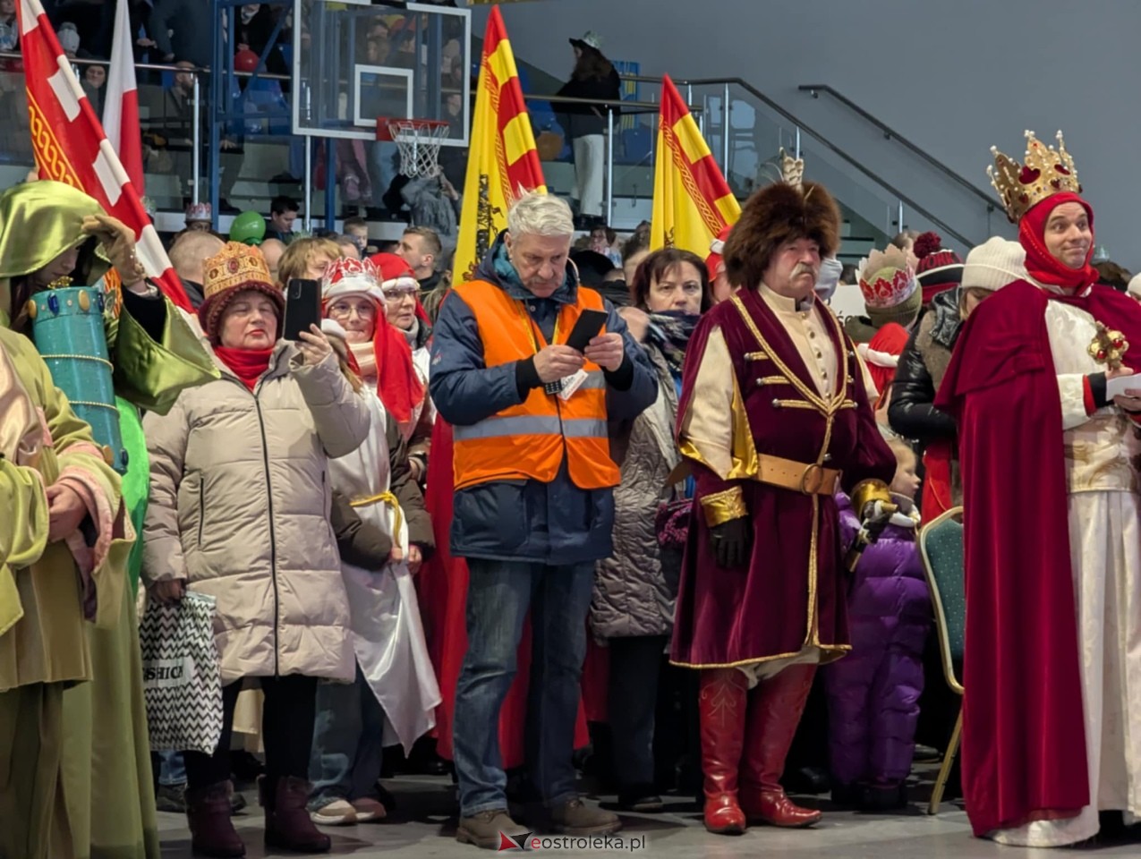 Orszak Trzech Króli 2026 w Ostrołęce [6.01.2026] - zdjęcie #423 - eOstroleka.pl