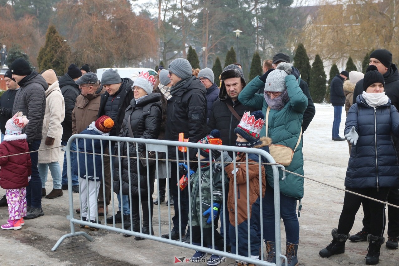 Orszak Trzech Króli 2026 w Ostrołęce [6.01.2026] - zdjęcie #375 - eOstroleka.pl