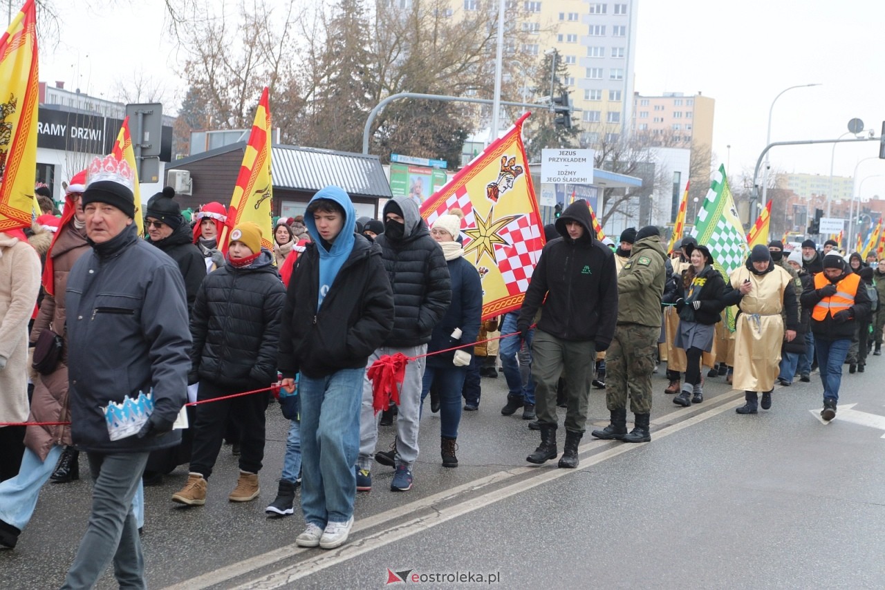 Orszak Trzech Króli 2026 w Ostrołęce [6.01.2026] - zdjęcie #108 - eOstroleka.pl
