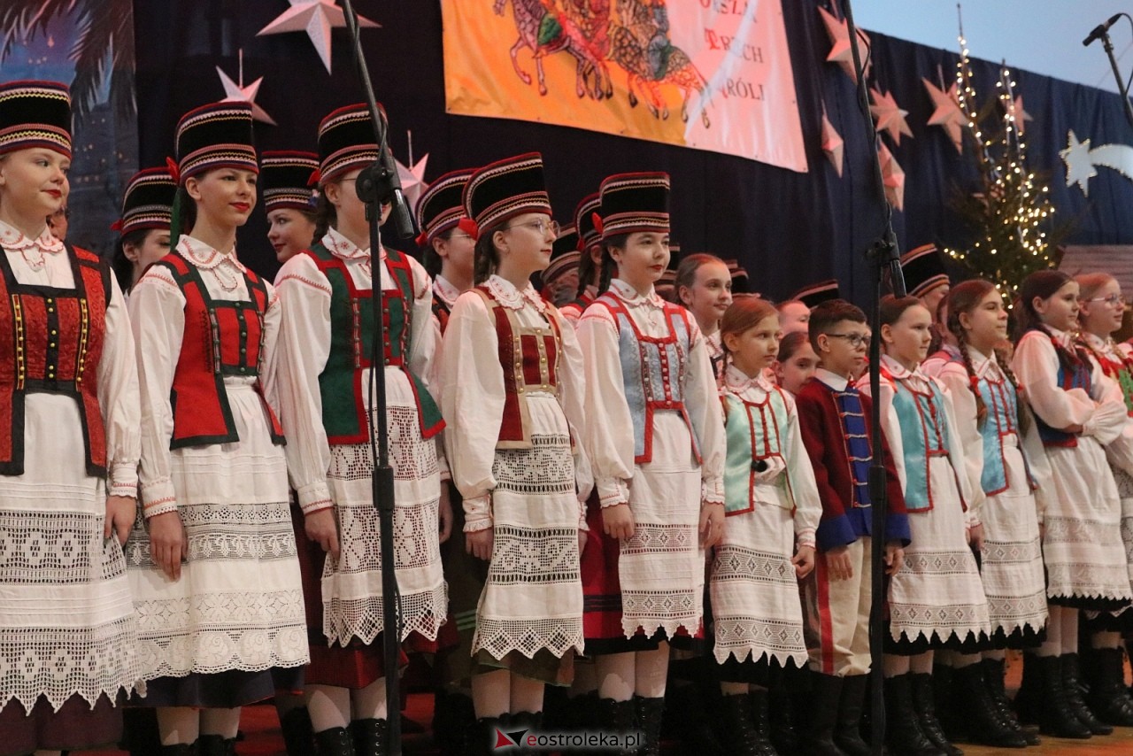 Orszak Trzech Króli 2026 w Ostrołęce [6.01.2026] - zdjęcie #69 - eOstroleka.pl