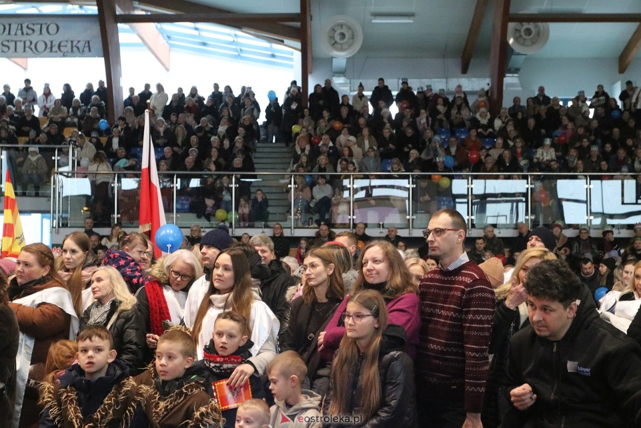 Orszak Trzech Króli 2026 w Ostrołęce [6.01.2026] - zdjęcie #58 - eOstroleka.pl