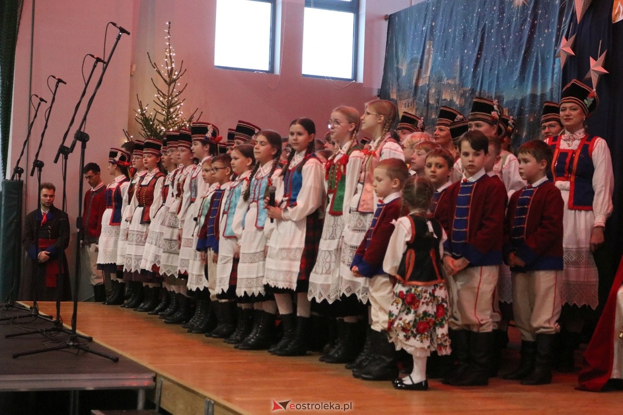 Orszak Trzech Króli 2026 w Ostrołęce [6.01.2026] - zdjęcie #45 - eOstroleka.pl