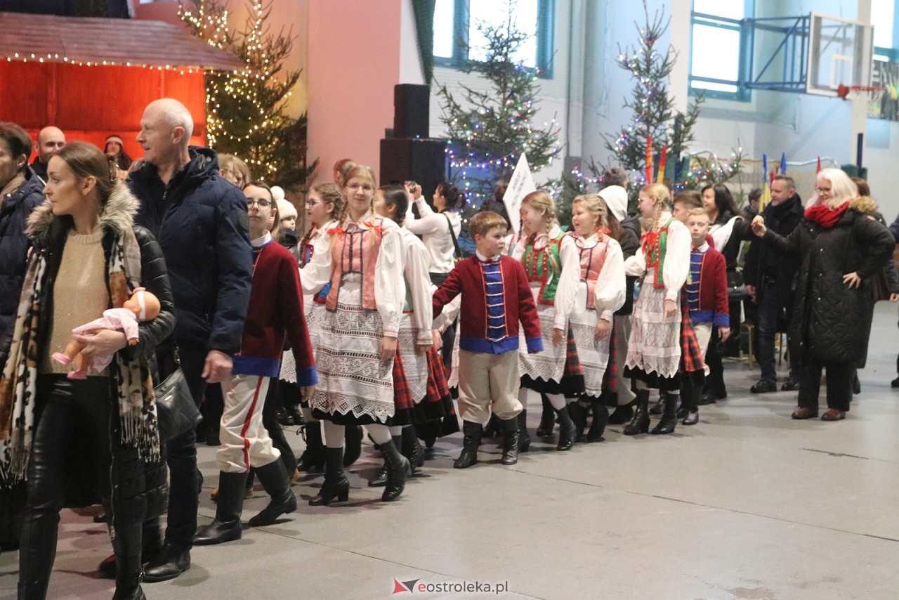 Orszak Trzech Króli 2026 w Ostrołęce [6.01.2026] - zdjęcie #24 - eOstroleka.pl