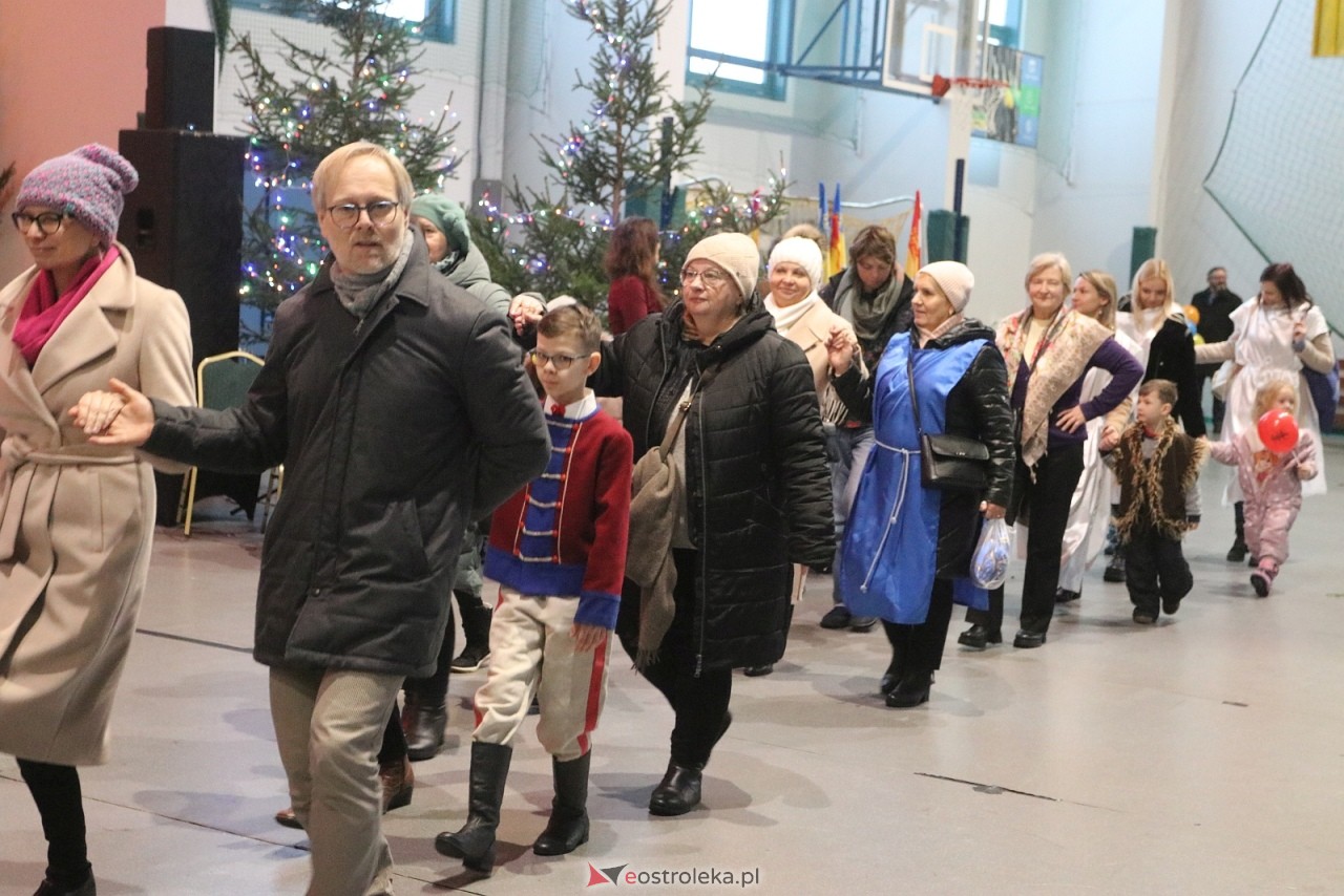 Orszak Trzech Króli 2026 w Ostrołęce [6.01.2026] - zdjęcie #17 - eOstroleka.pl