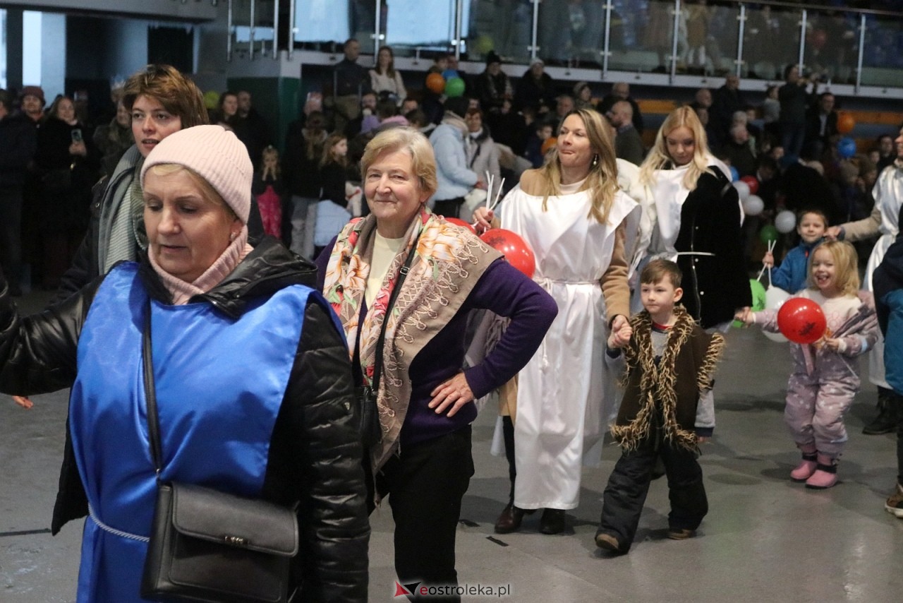 Orszak Trzech Króli 2026 w Ostrołęce [6.01.2026] - zdjęcie #10 - eOstroleka.pl