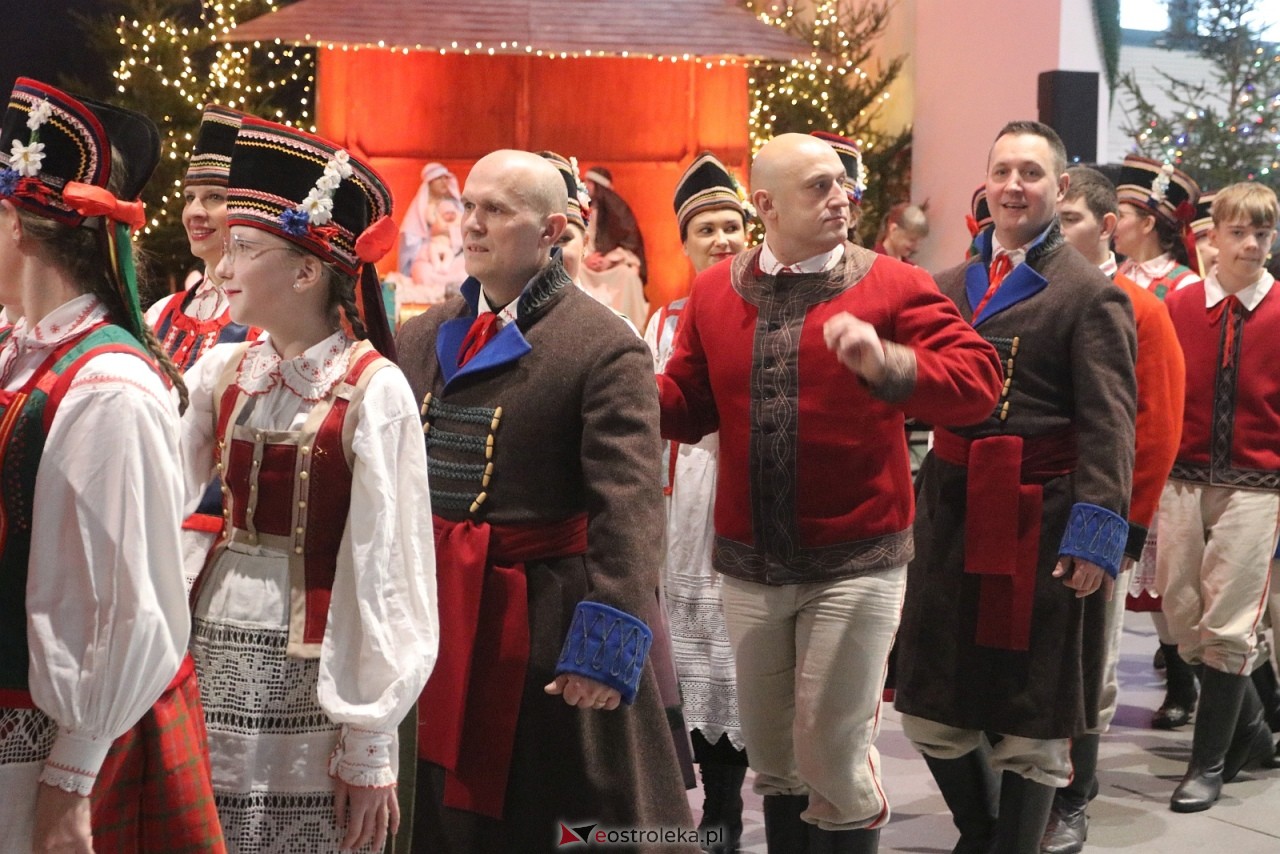 Orszak Trzech Króli 2026 w Ostrołęce [6.01.2026] - zdjęcie #5 - eOstroleka.pl