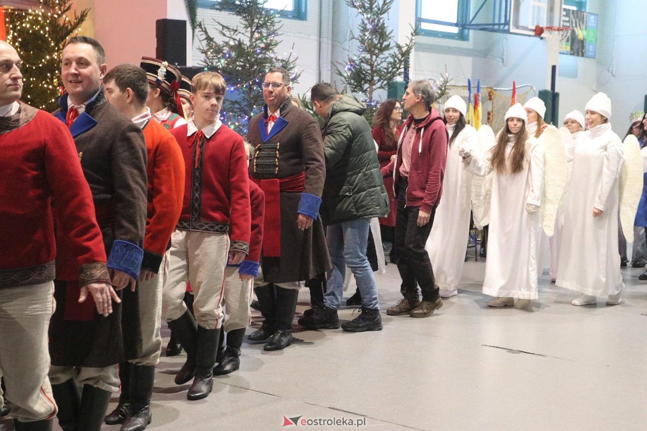 Orszak Trzech Króli 2026 w Ostrołęce [6.01.2026] - zdjęcie #3 - eOstroleka.pl