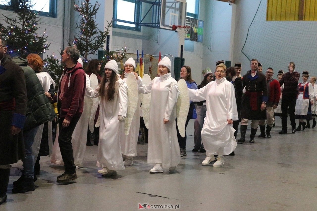 Orszak Trzech Króli 2026 w Ostrołęce [6.01.2026] - zdjęcie #2 - eOstroleka.pl