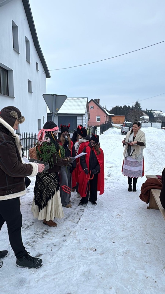 Orszak Trzech Króli w Baranowie [6.01.2026] - zdjęcie #30 - eOstroleka.pl