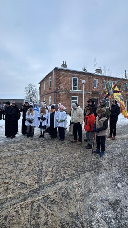 Orszak Trzech Króli w Baranowie [6.01.2026] - zdjęcie #16 - eOstroleka.pl