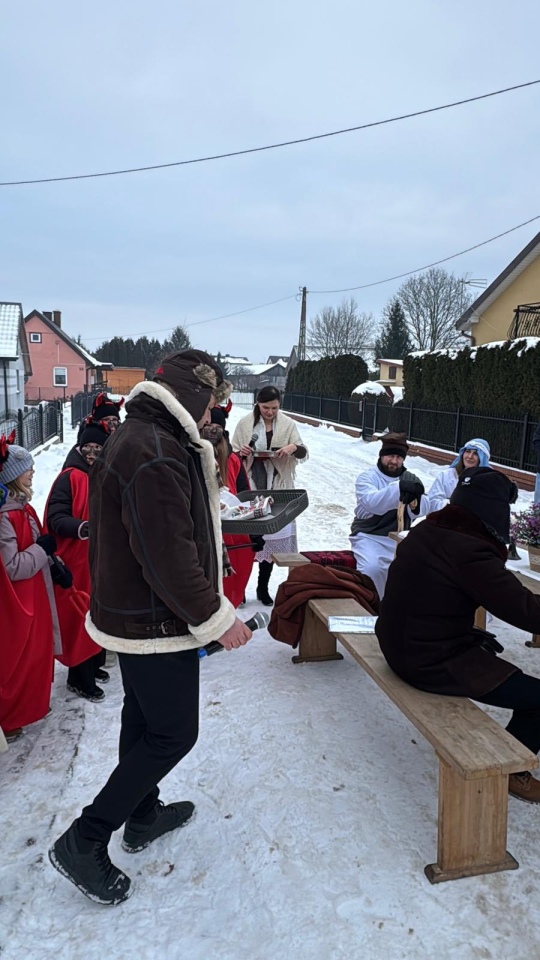 Orszak Trzech Króli w Baranowie [6.01.2026] - zdjęcie #6 - eOstroleka.pl
