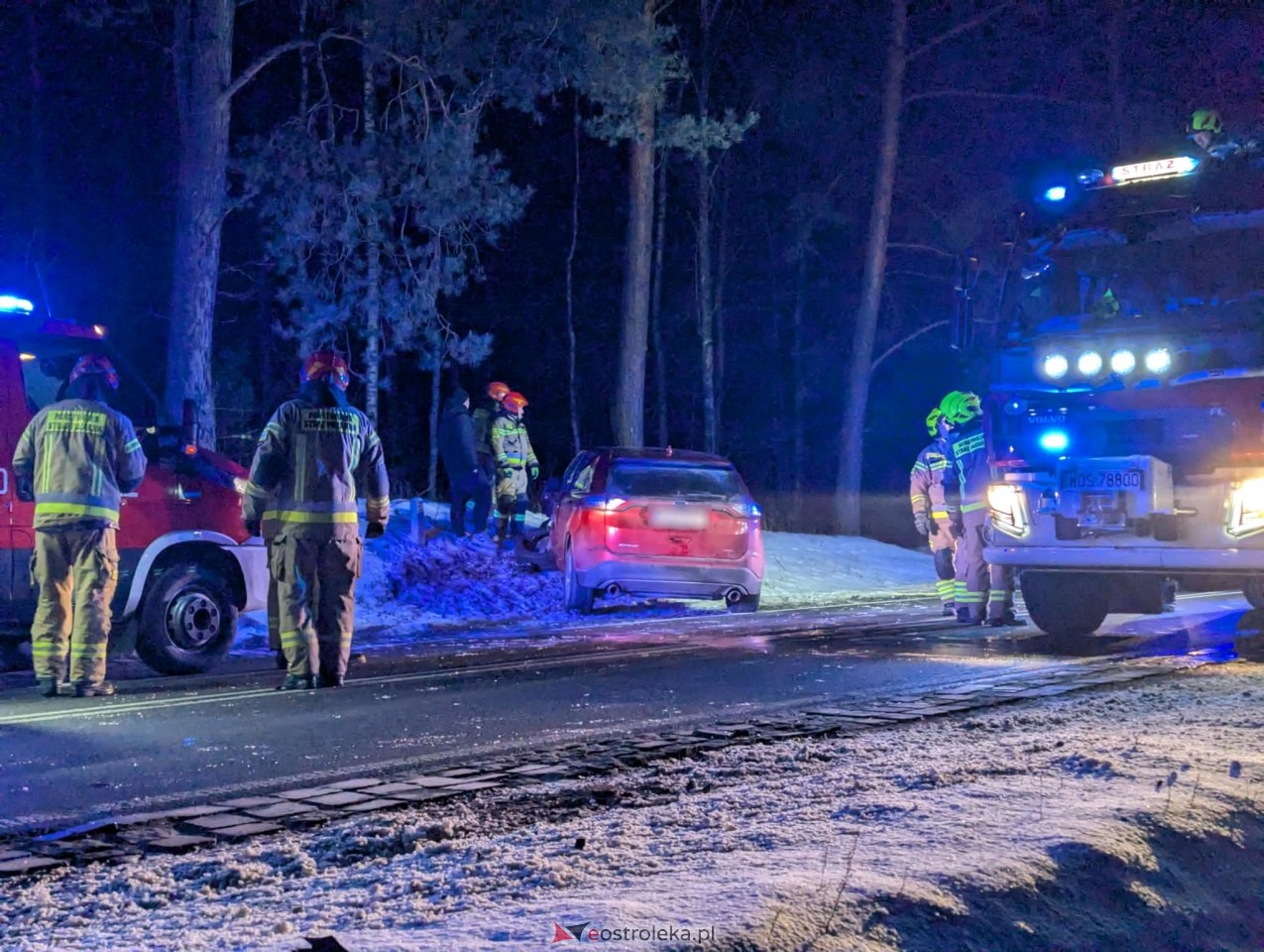 Karambol w Szwendrowym Moście [08.01.2026] - zdjęcie #11 - eOstroleka.pl