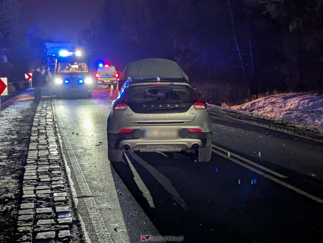 Karambol w Szwendrowym Moście [08.01.2026] - zdjęcie #2 - eOstroleka.pl