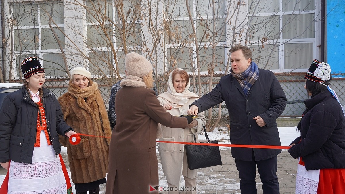 Nowy symbol na wjeździe do Ostrołęki. Mural Adama Chętnika oficjalnie odsłonięty! [09.01.2026] - zdjęcie #45 - eOstroleka.pl