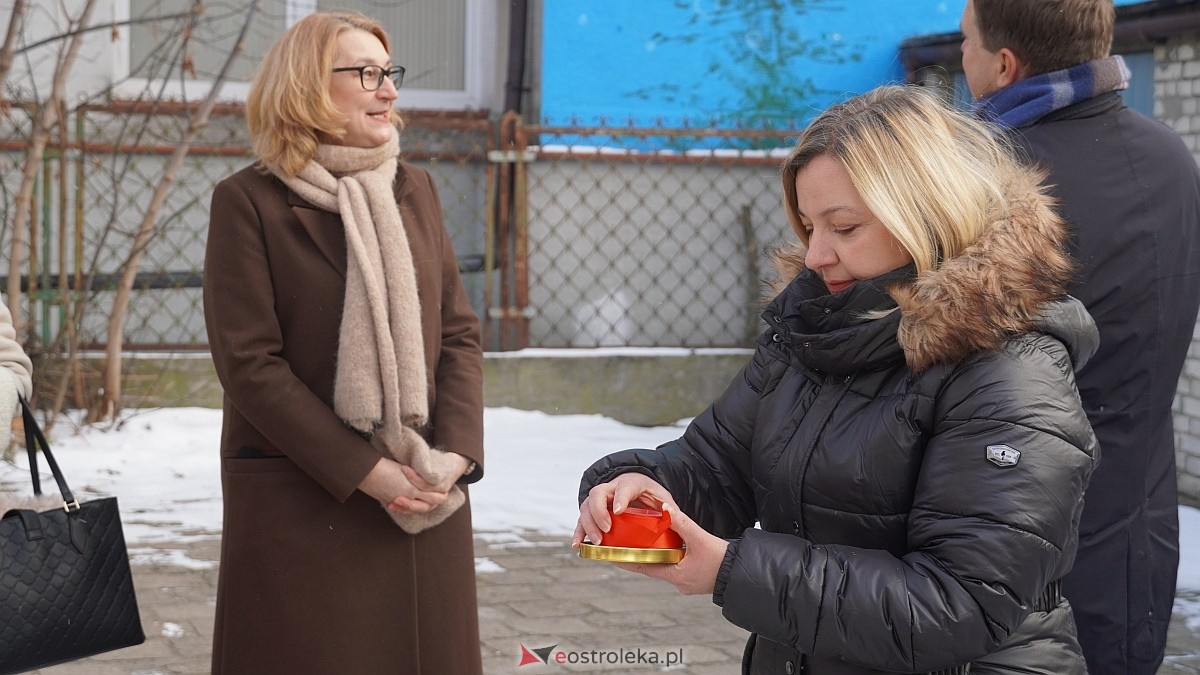 Nowy symbol na wjeździe do Ostrołęki. Mural Adama Chętnika oficjalnie odsłonięty! [09.01.2026] - zdjęcie #43 - eOstroleka.pl