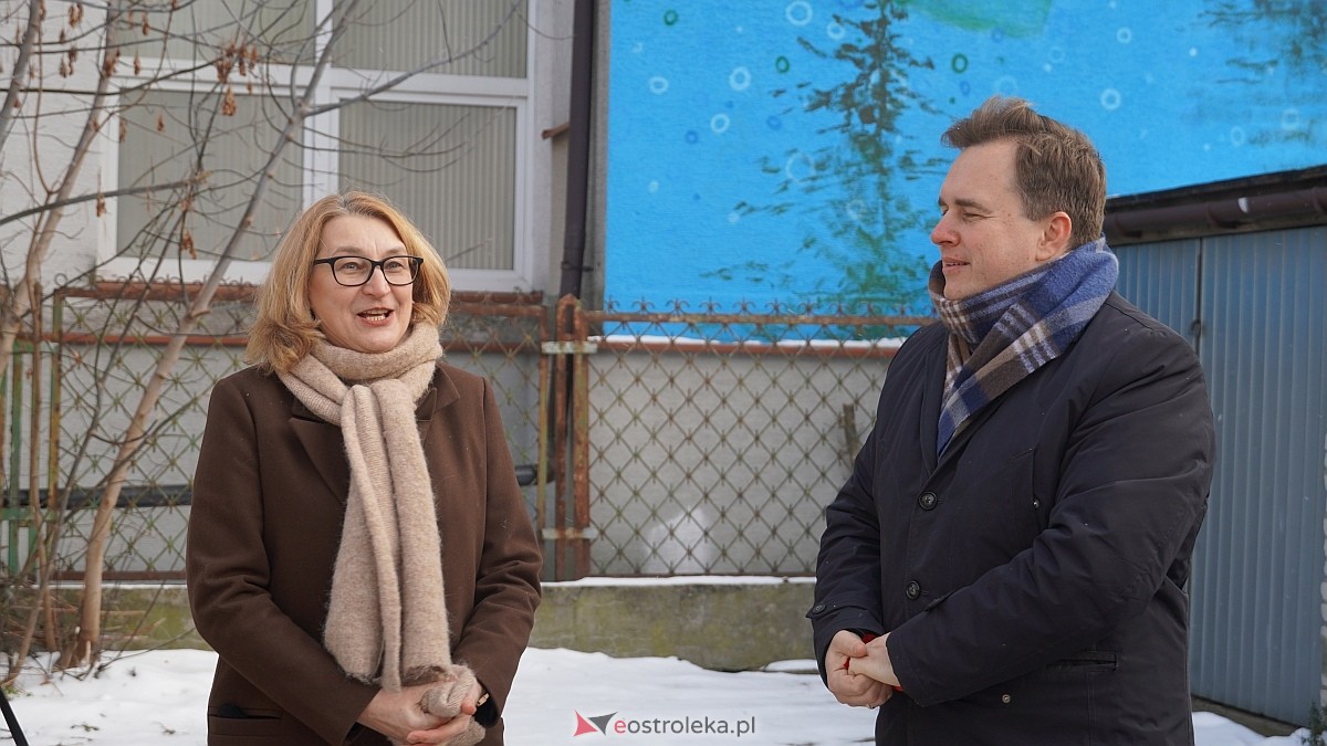 Nowy symbol na wjeździe do Ostrołęki. Mural Adama Chętnika oficjalnie odsłonięty! [09.01.2026] - zdjęcie #42 - eOstroleka.pl