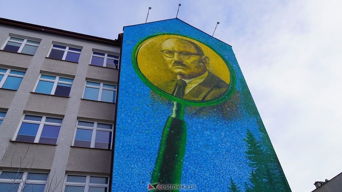 Nowy symbol na wjeździe do Ostrołęki. Mural Adama Chętnika oficjalnie odsłonięty! [09.01.2026] - zdjęcie #39 - eOstroleka.pl