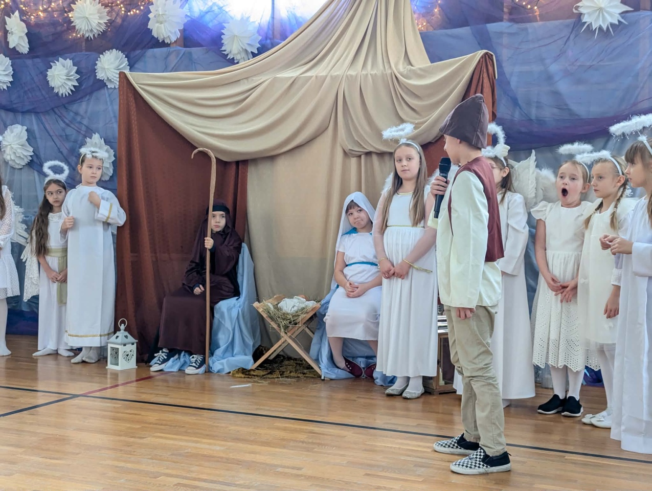 Jasełka i spotkanie pokoleń w Czerwinie [09.01.2026] - zdjęcie #21 - eOstroleka.pl
