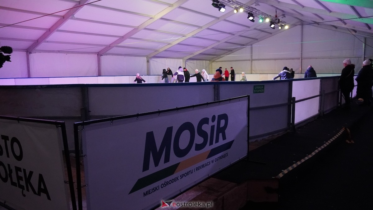 Otwarcie lodowiska miejskiego 2026 [09.01.2025] - zdjęcie #37 - eOstroleka.pl