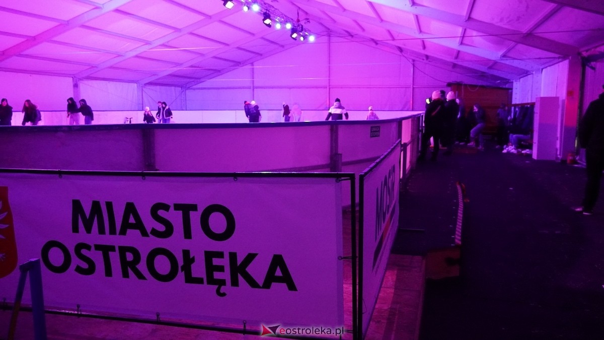 Otwarcie lodowiska miejskiego 2026 [09.01.2025] - zdjęcie #35 - eOstroleka.pl