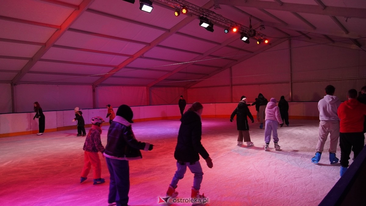 Otwarcie lodowiska miejskiego 2026 [09.01.2025] - zdjęcie #33 - eOstroleka.pl