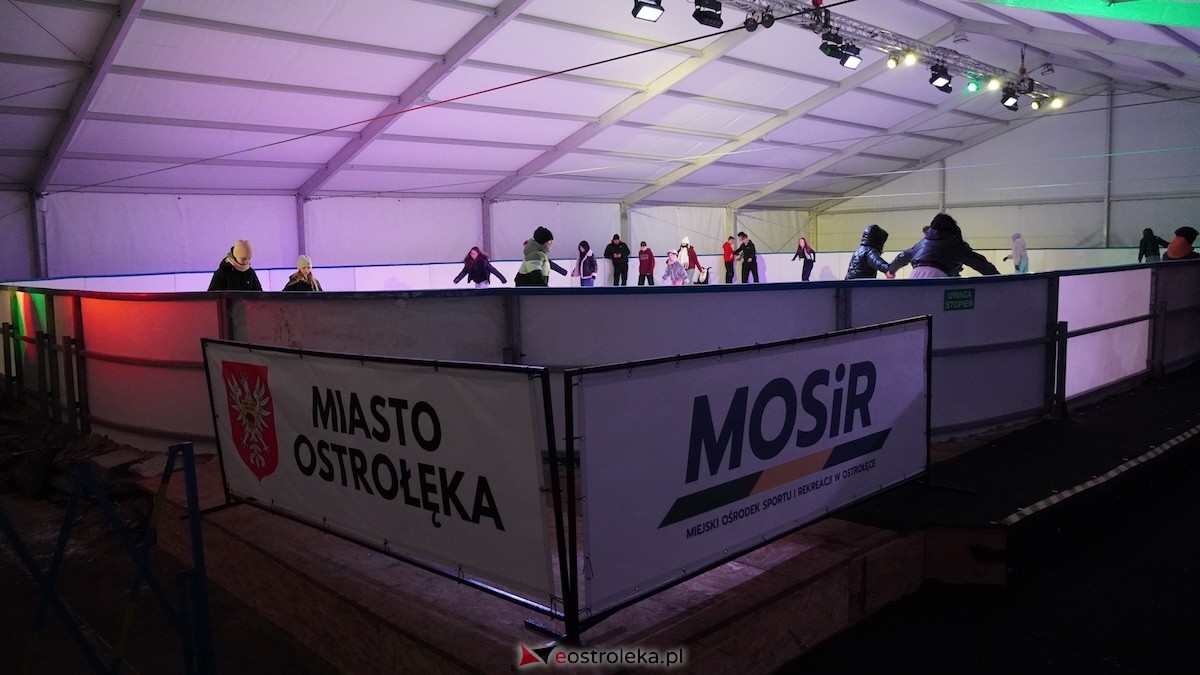Otwarcie lodowiska miejskiego 2026 [09.01.2025] - zdjęcie #27 - eOstroleka.pl