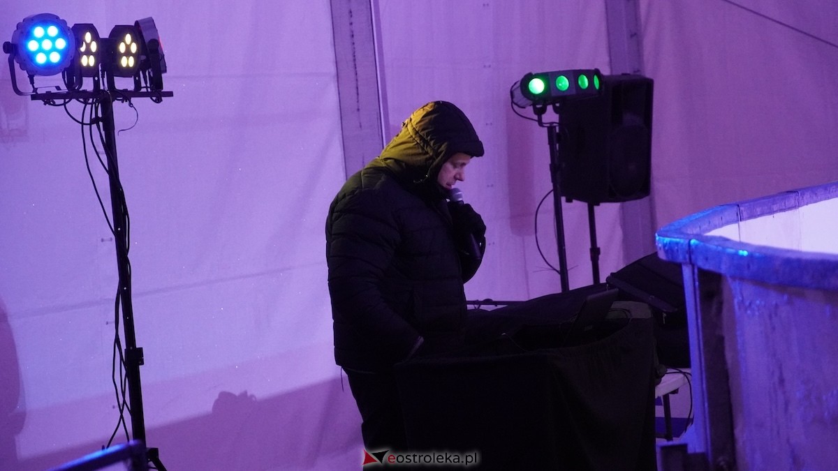 Otwarcie lodowiska miejskiego 2026 [09.01.2025] - zdjęcie #22 - eOstroleka.pl