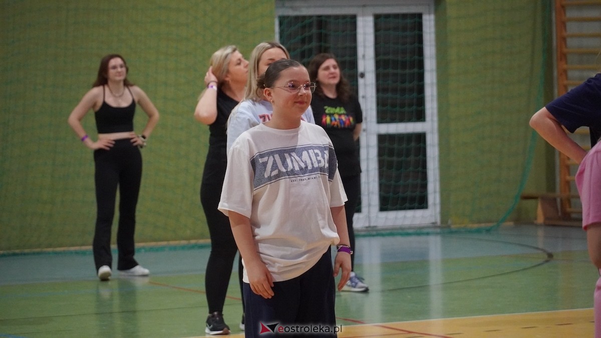 Ritmo A Mi - zumbowe otwarcie nowego roku [10.01.2026] - zdjęcie #65 - eOstroleka.pl