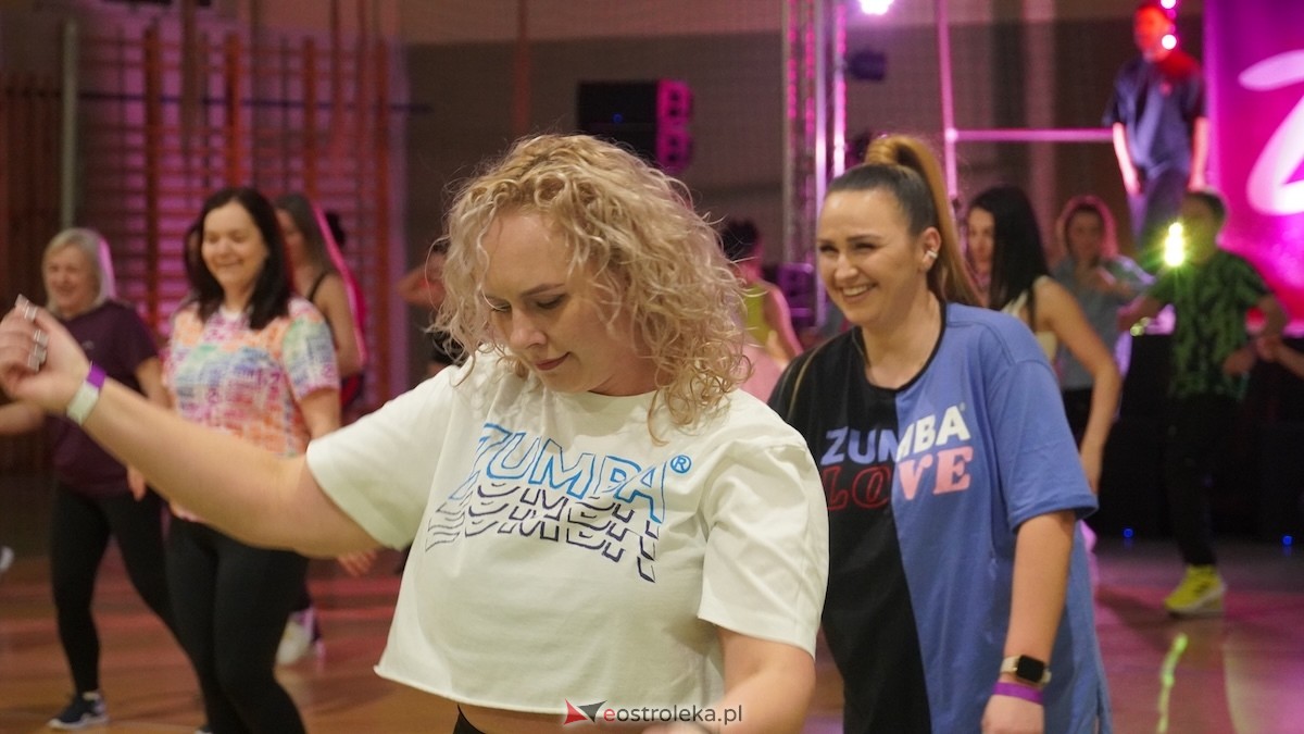 Ritmo A Mi - zumbowe otwarcie nowego roku [10.01.2026] - zdjęcie #62 - eOstroleka.pl