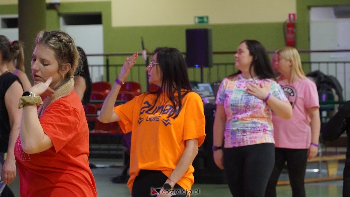 Ritmo A Mi - zumbowe otwarcie nowego roku [10.01.2026] - zdjęcie #58 - eOstroleka.pl