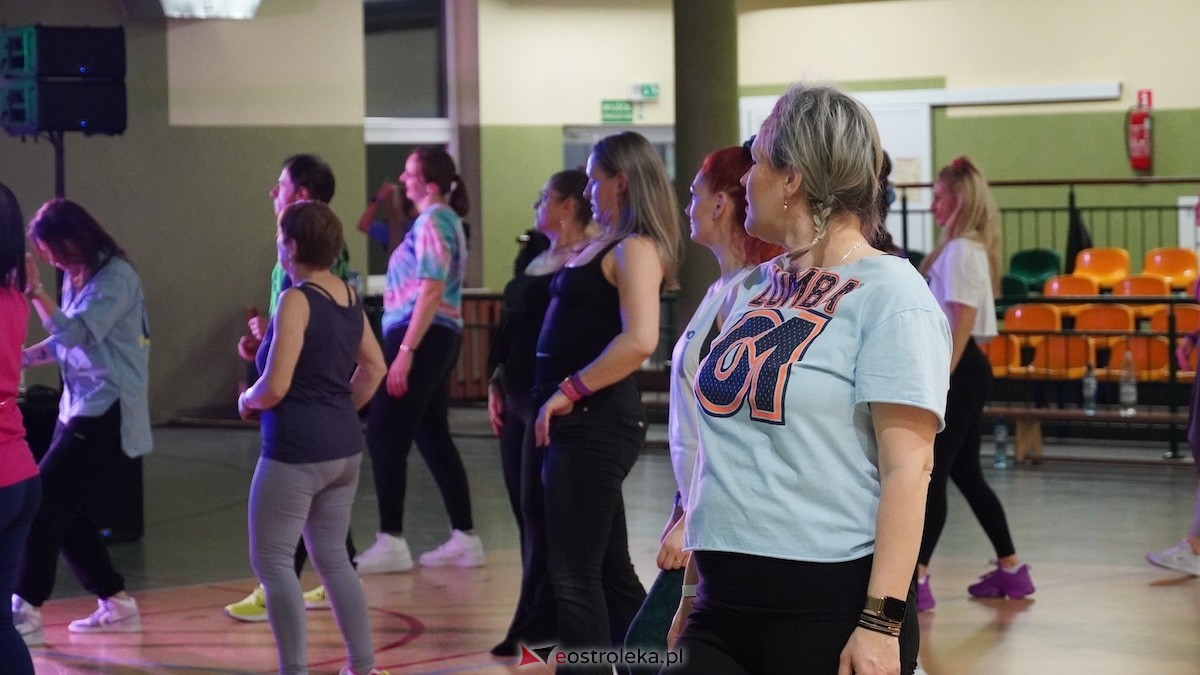 Ritmo A Mi - zumbowe otwarcie nowego roku [10.01.2026] - zdjęcie #57 - eOstroleka.pl